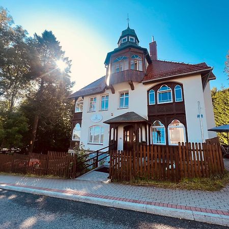 Willa Tusculum Swieradow-Zdroj Bagian luar foto